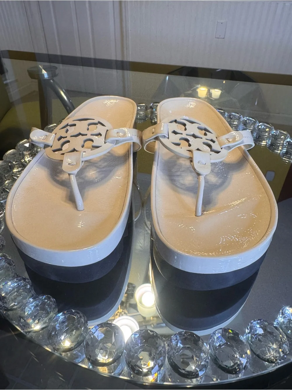 Tory Burch Miller Cloud Lug Sandal In Cream. Size 11